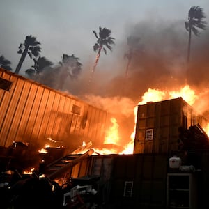 night image of woolsey fire in malibu california camp climate change global warming negative rain ron elvington meteorlogy drought