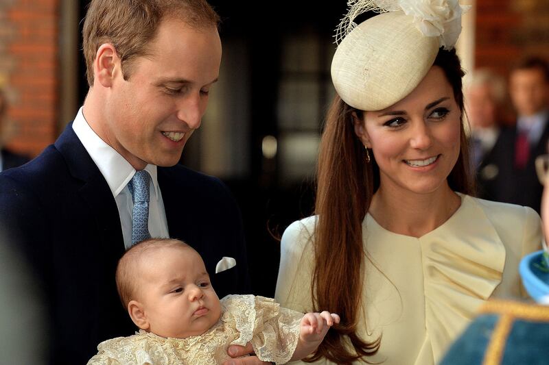 articles/2013/10/23/prince-george-s-godparents-finally-named-ahead-of-today-s-christening/131023-prince-george-christening-cheat_gfowiy