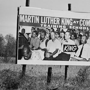 articles/2012/01/16/martin-luther-king-jr-a-communist-why-he-s-been-whitewashed/mainstreaming-of-martin-luther-king-avlon_zpyyms