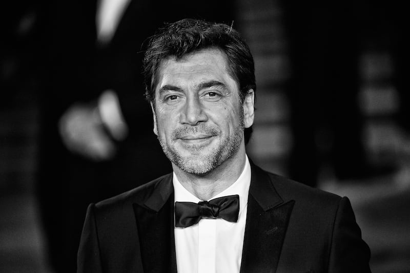 articles/2012/11/08/javier-bardem-on-playing-james-bond-s-latest-villain-in-skyfall/javier-bardem-fallon-tease_gcfp8z