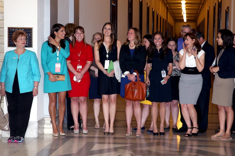 galleries/2013/05/12/prince-harry-visits-the-usa-photos/130510-harry-usa-women-senate_vtj6o8