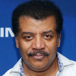 200305-200305-Stern-NeildeGrasseTyson-Interview-tease_br6gpa