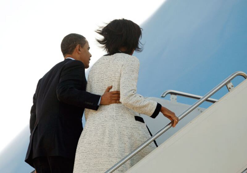 galleries/2009/04/27/the-first-100-days-of-pda/obama-pda-7_ytrzhg