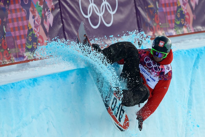 galleries/2014/02/11/sochi-olympic-games-february-11-2014-photos/140211-sochi-gal-7_iqikl7