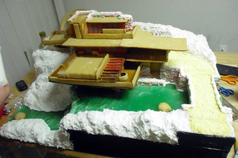 galleries/2015/12/24/edible-fallingwater-frank-lloyd-wright-in-gingerbread-photos/151218-fallingwatter-gingerbread-07_uggmvd