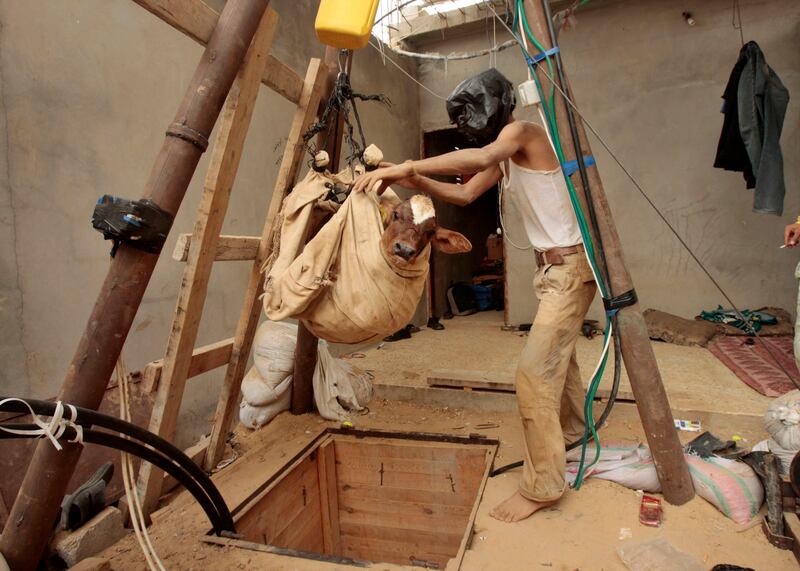 galleries/2014/07/18/gaza-underground-a-look-inside-palestinian-smuggling-tunnels-photos/140718-gaza-tunnels-7_yvgakn