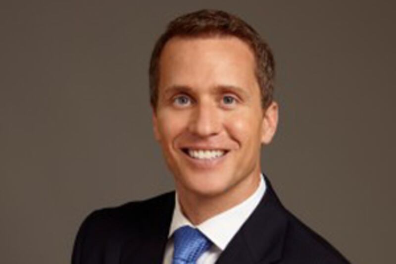 articles/2012/10/26/hero-summit-speakers-list/eric-greitens-hero-project_rfmmxo