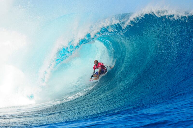 articles/2013/06/12/kelly-slater-gets-a-perfect-surfing-score/130612-kelly-slater-lukach-tease_xko0ih