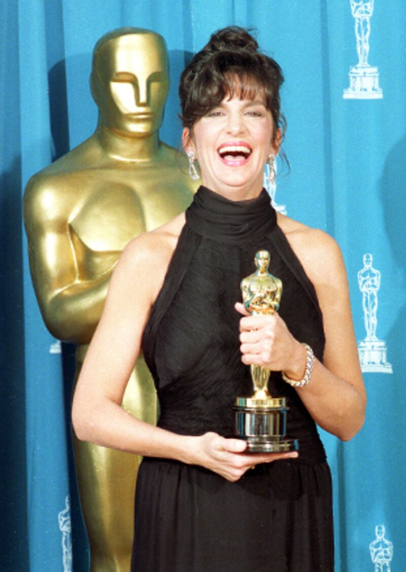 galleries/2011/02/25/the-oscar-curse/oscar-curse---mercedes-ruehl_kntvd0