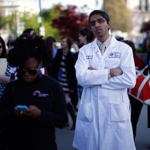 articles/2014/02/14/meet-obama-s-controversial-surgeon-general-nominee/140213-surgeon-general-tease_via0sr