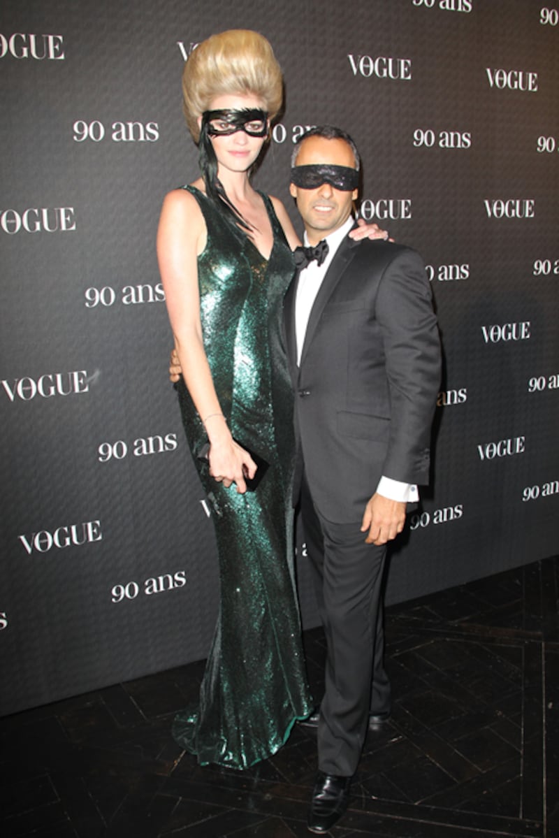 galleries/2010/10/01/french-vogue-s-masked-ball/vogue-masquerade---stone_c6mzhp