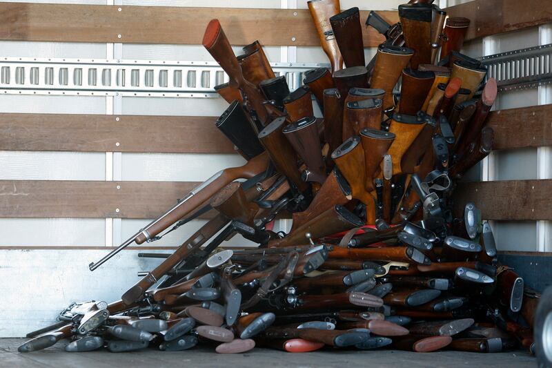 articles/2012/12/29/gun-buybacks-mostly-a-waste-of-time-and-money-experts-say/shapiro-gun-buybacks-tease-embed_un4mus