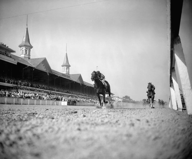 galleries/2011/05/04/classic-kentucky-derby/classic-kentucky-derby---churchill-downs_umpnrx