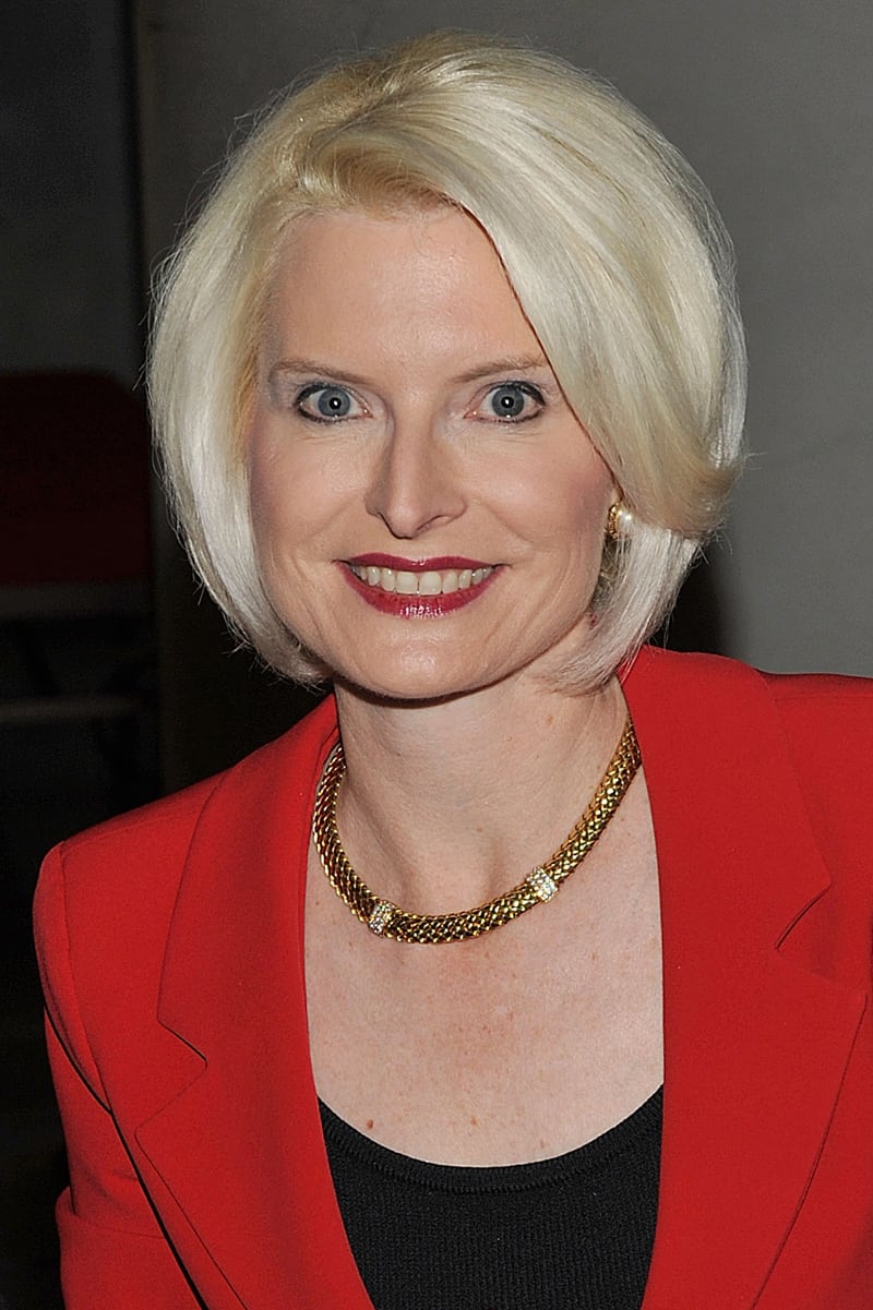 articles/2011/06/10/callista-gingrich-joins-gop-s-worst-wives-club/callista-gingrich-latimer_j9lmkj