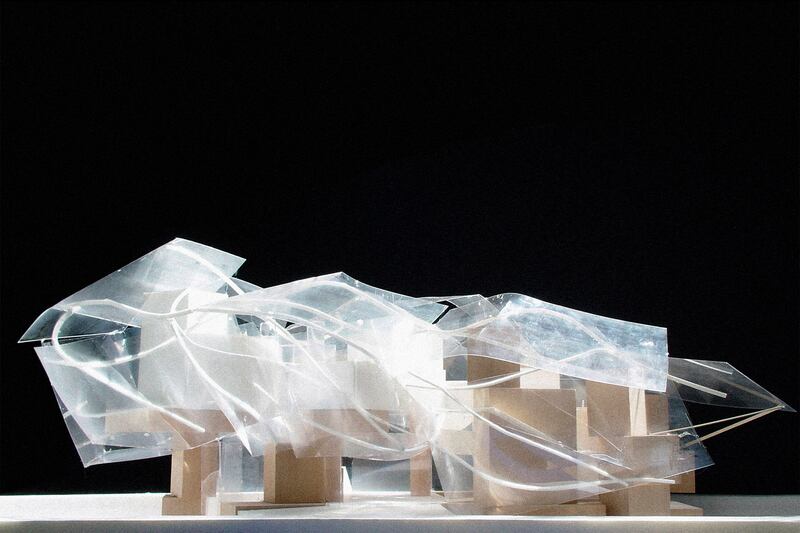 articles/2014/10/27/frank-gehry-is-architecture-s-mad-genius/141024-ghery-paris-0_jibqah