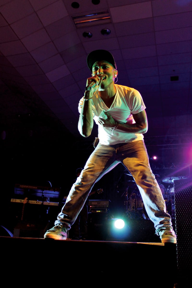 galleries/2012/10/21/the-look-of-pharrell-williams-from-places-spaces-i-ve-been-photos/PharrellWilliams_p032_ucoqab