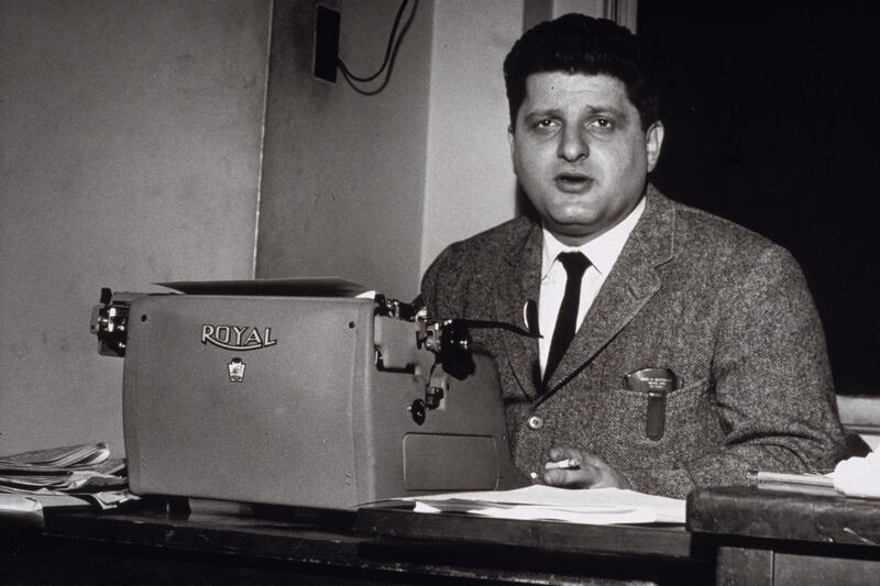 articles/2014/02/16/paddy-chayefsky-the-dark-prophet-of-network-news/140214-teeman-network2-embed_qme7at