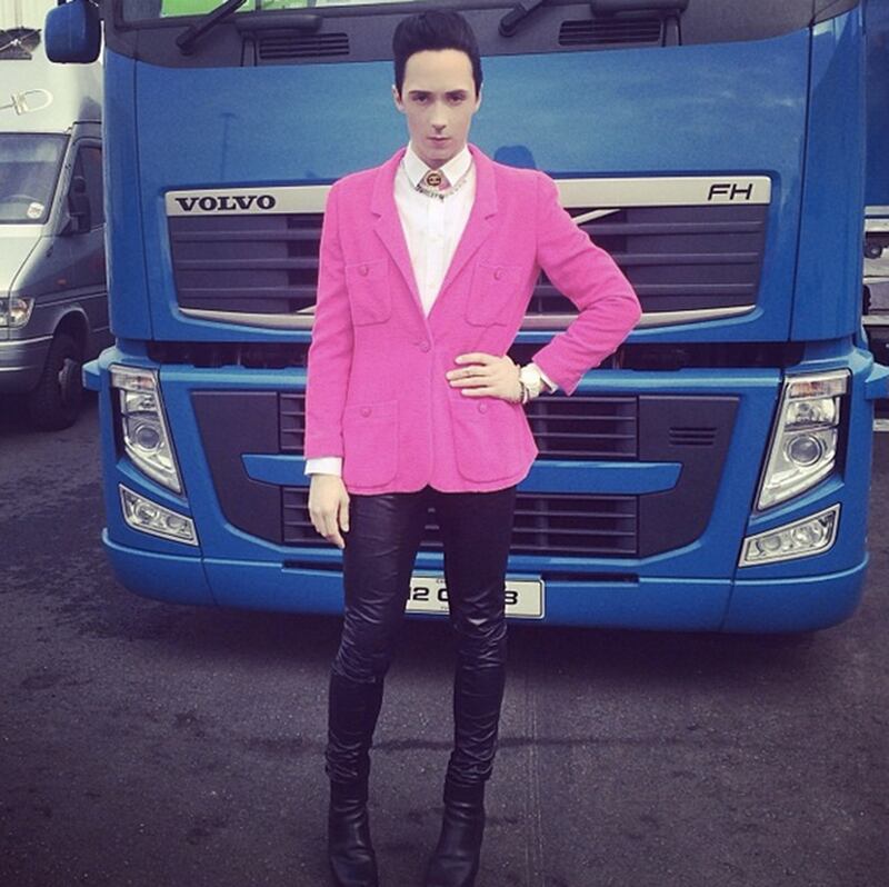 galleries/2014/02/12/suck-it-putin-johnny-weir-s-fabulous-sochi-fashion-photos/johnny-weir-fashion-1_jd9omy