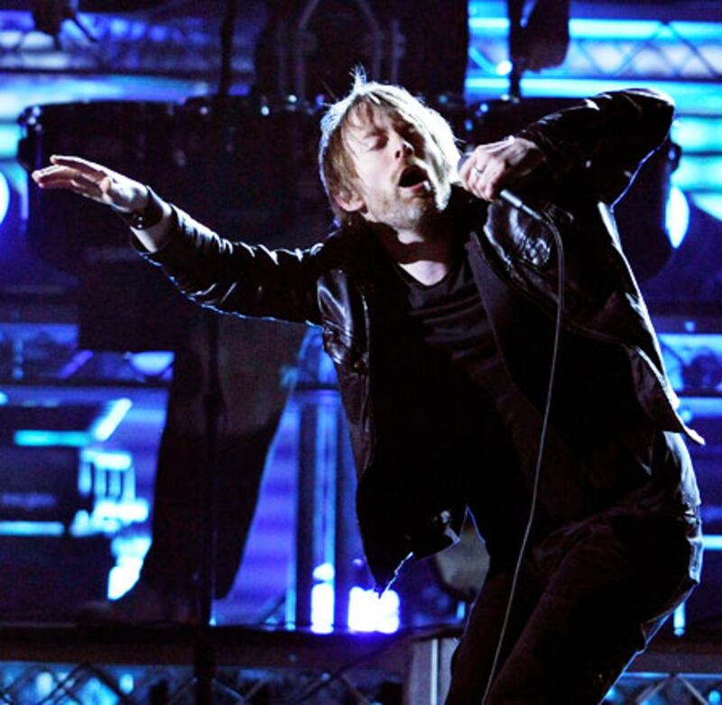 galleries/2010/04/13/coachella/coachella---thom-yorke_wovqhy