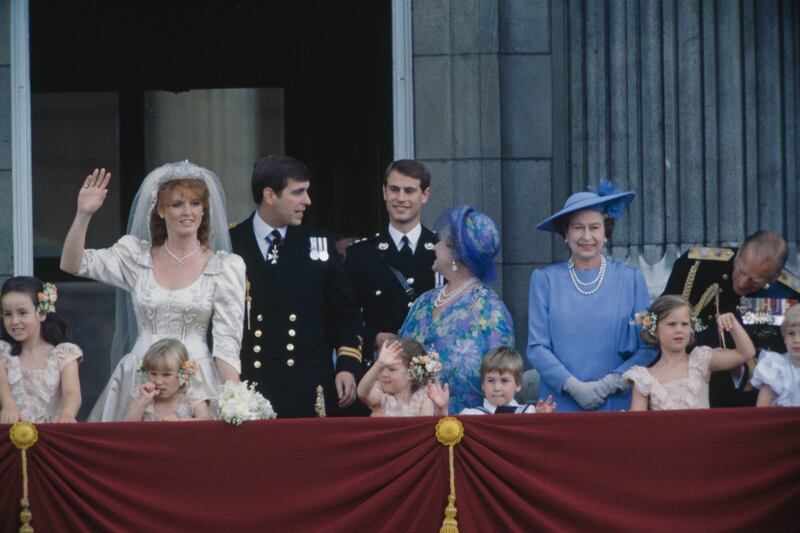 211022-qeii-life-photos-embed-19860723_x3lnol