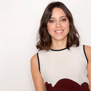 articles/2013/07/23/aubrey-plaza-on-her-new-sex-comedy-the-to-do-list-ryan-gosling-and-her-terrifying-stroke/130723-aubrey-plaze-stern-tease-new_b8gzcq