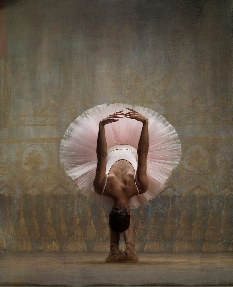 galleries/2016/02/11/misty-copeland-recreates-iconic-degas-paintings/160211-misty-copeland-degas-06_jygxt4