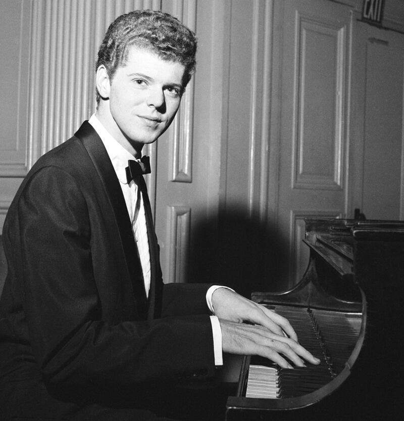 articles/2013/12/30/the-deaths-you-missed-this-year/131226-year-cliburn-tease_eimers