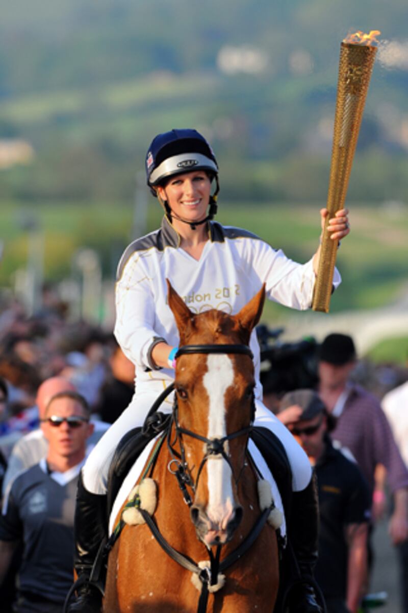 galleries/2012/07/22/royal-olympians-zara-phillips-prince-albert-ii-of-monaco-more-photos/royal-olympians-zara-phillips_uly0bg