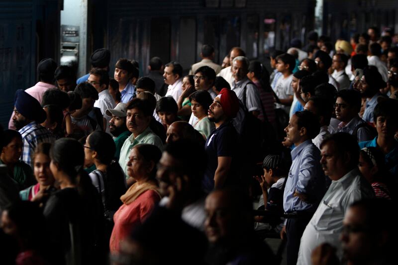 galleries/2012/07/31/blackout-in-northern-india-photos/india-blackout-9_dga6q3