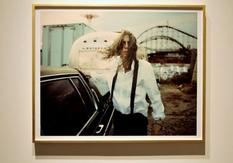 galleries/2010/01/08/patti-smith-and-steven-sebring-objects-of-life/patti-smith-8_cqkh51