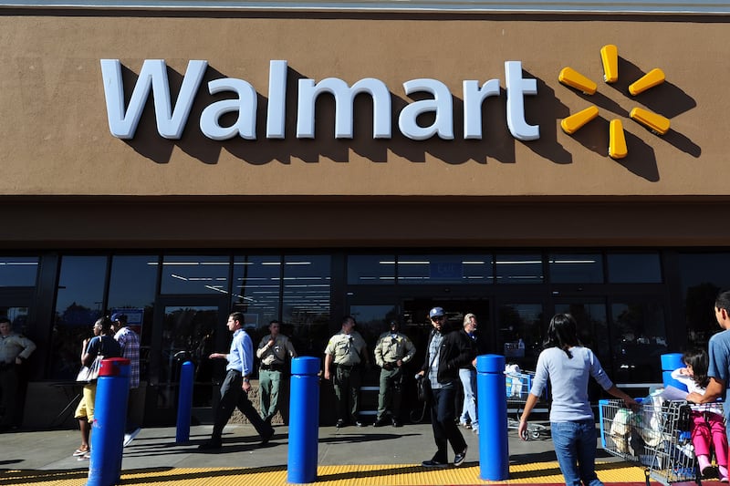 articles/2012/11/26/why-can-t-walmart-be-more-like-costco/walmart-mcardle-tease_ndxldv