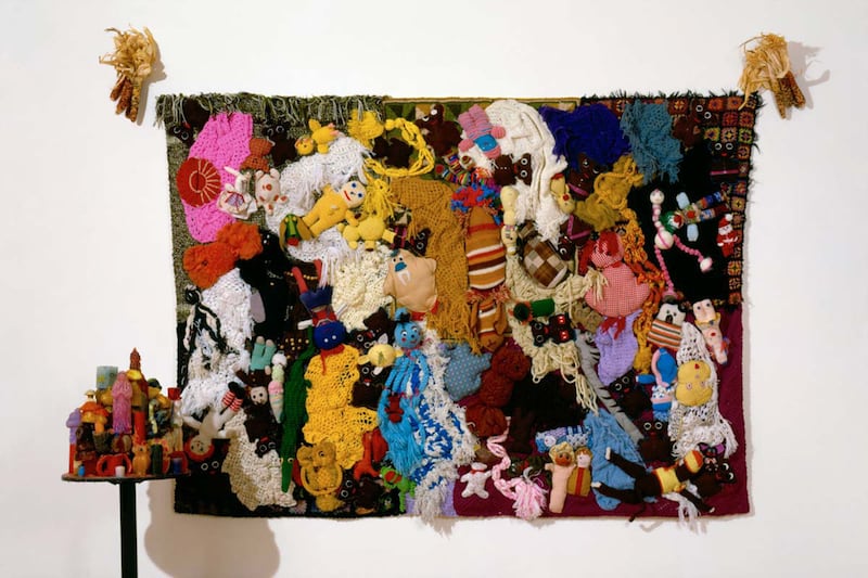 articles/2013/10/12/remembering-mike-kelley/131011-mike-kelley-embed3_gpjx9w