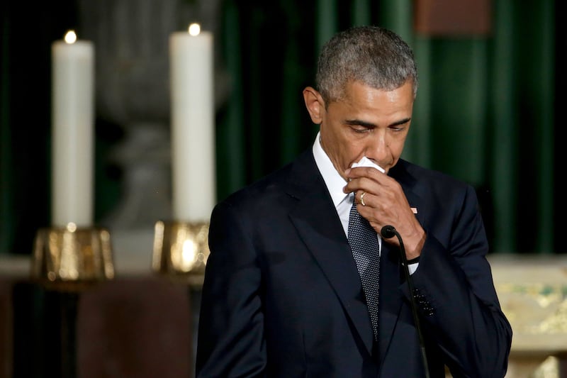 galleries/2015/06/06/america-mourns-at-beau-biden-s-funeral/150606-beau-biden-funeral-08_ryymlz