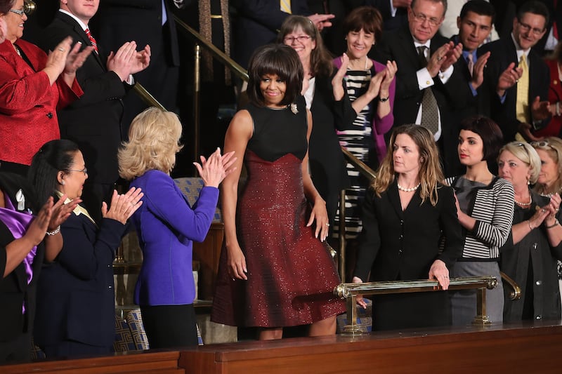 galleries/2010/05/07/first-lady-fashion/130215-mobama-lookbook-sotu_xgws0v