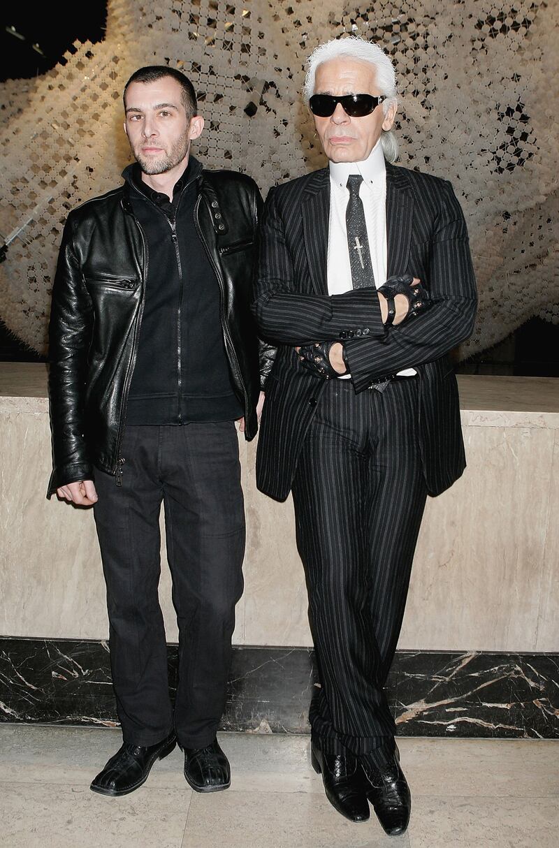 galleries/2013/09/10/a-look-back-at-karl-lagerfeld-photos/130806-karl-lagerfeld-18_wglmq5