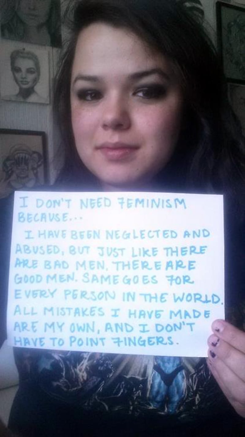 galleries/2014/07/24/women-against-feminism/140723-women-against-feminism-12_mtbves