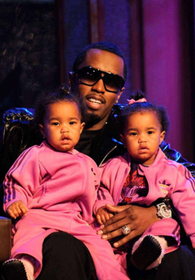 galleries/2011/04/01/celebrities-and-their-baby-mamas/baby-mamas---diddy_vl9cgh