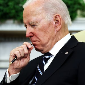 230114-biden-docs-hero_envilf