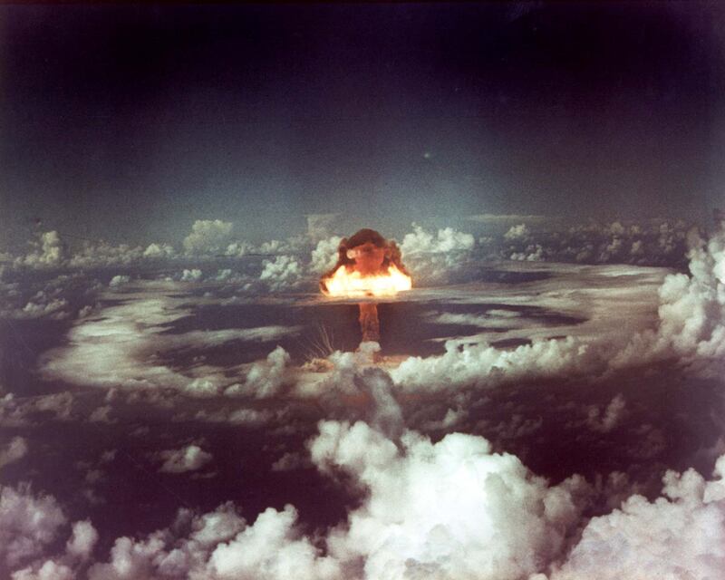 galleries/2016/07/09/spectacular-marshall-islands-and-bikini-atoll-h-bomb-drops-photos/160709-supernova-hydrogen-bomb-islands-photo-11_y2dkre