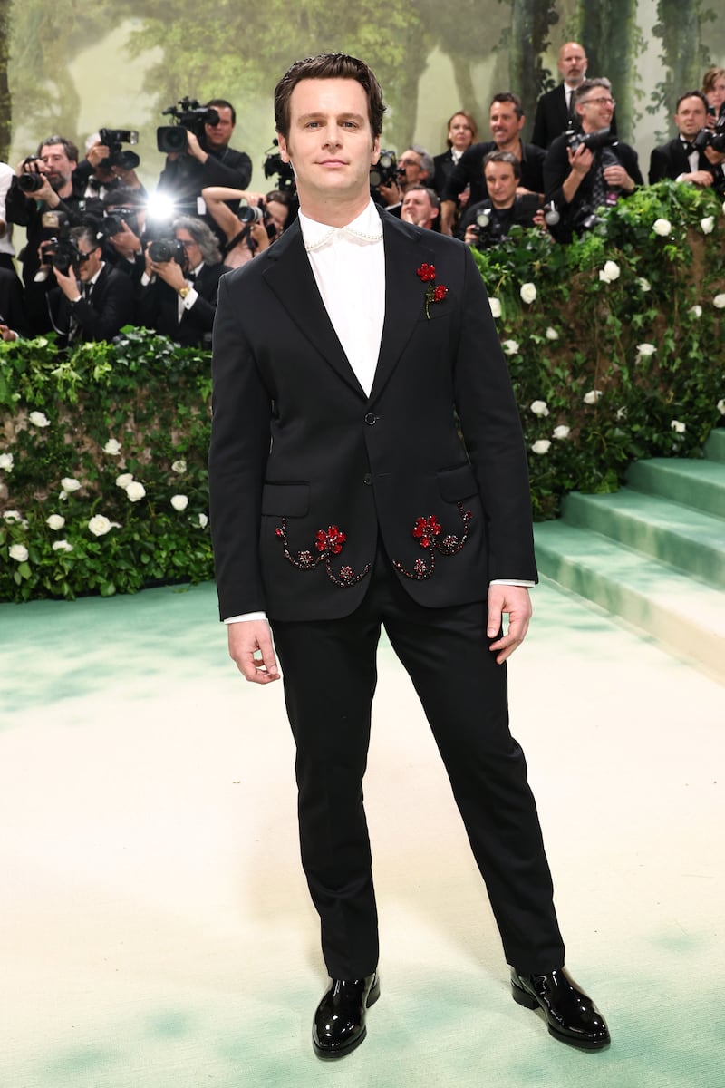 Jonathan Groff at the 2024 Met Gala