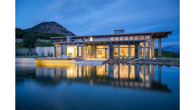 171223-mcnearney-omg-i-want-this-house-telluride-01_x7jtjg