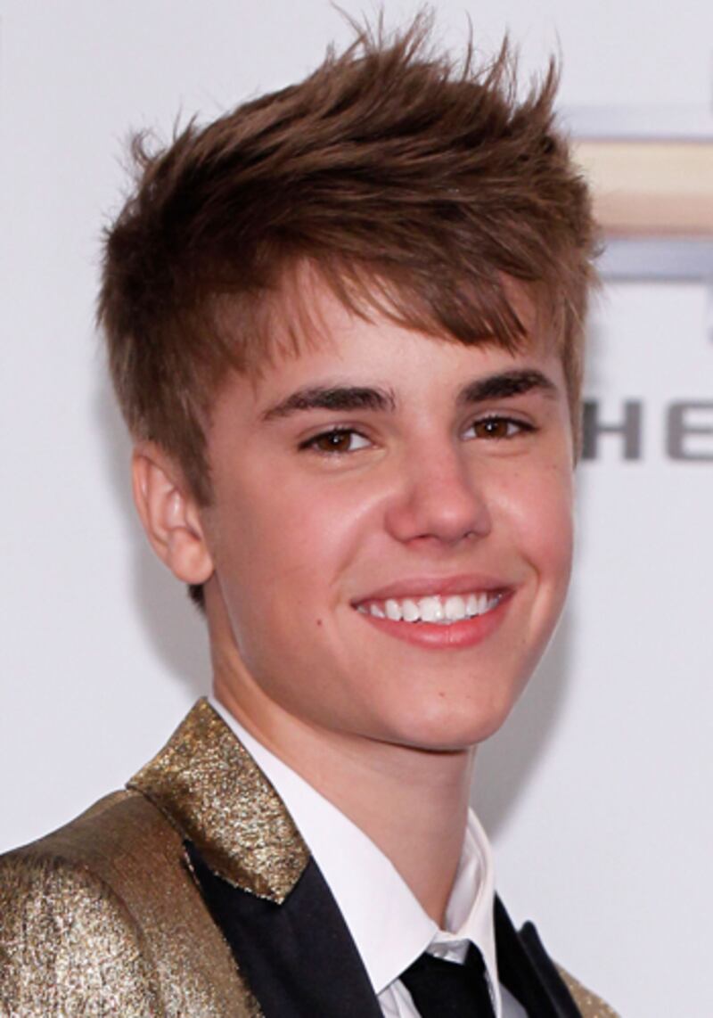 galleries/2012/03/26/justin-biebers-hair-evolution-shag-frosted-tips-manly-crop-photos/justin-bieber-hair-4_plcnlt