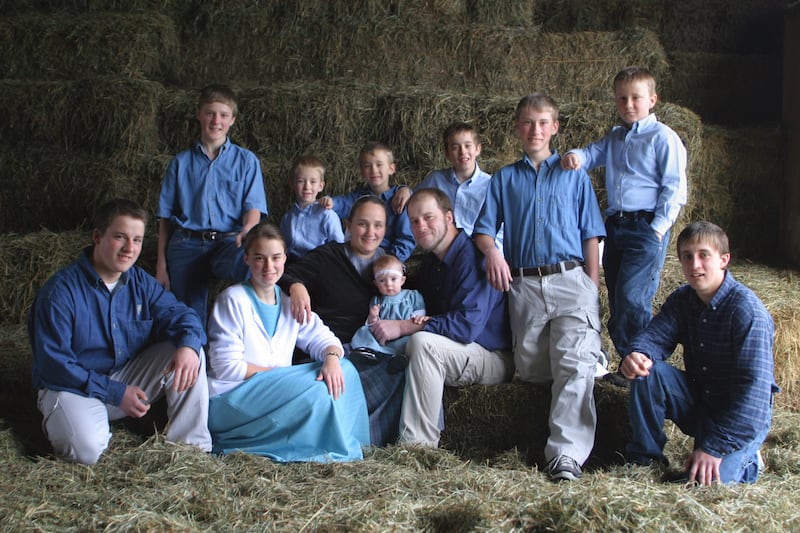 articles/2013/05/12/wisconsin-farmer-to-stand-trial-for-selling-raw-milk/130511-begley-raw-milk-embed2_jdnr59