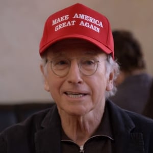 PHOTO-Larry-David-Wearing-A-Make-America-Great-Again-Hat_mxkd7g