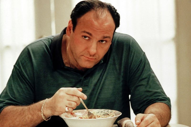 articles/2013/06/20/r-i-p-james-gandolfini-the-most-eye-opening-bits-of-making-the-sopranos/130619-gandolfini-tease3_p7wjl0