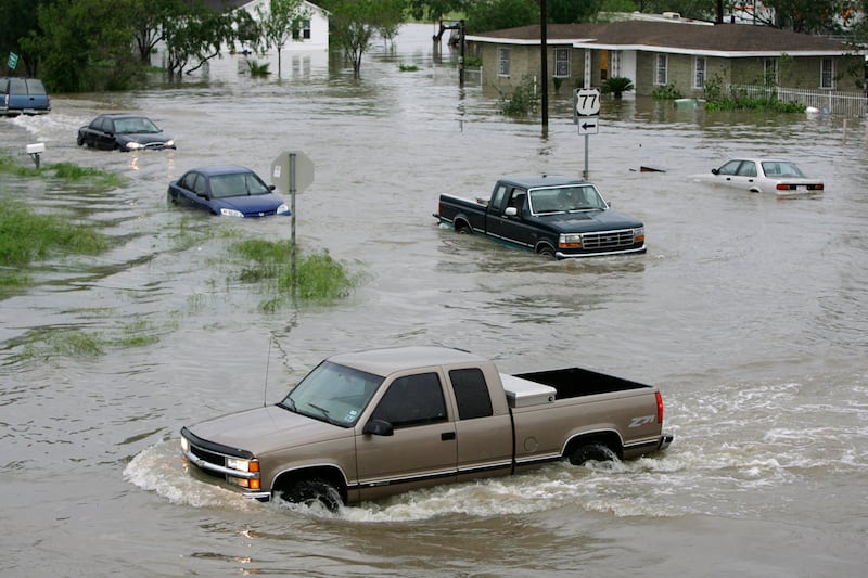 galleries/2011/10/31/america-s-30-brokest-cities-photos/brokest-cities-2-harlingen_rxtzdp