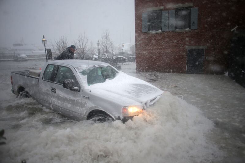 180104-basu-massachusetts-boston-flooding-gal-k_rleiko