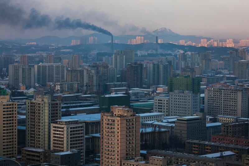 galleries/2011/12/20/life-inside-north-korea-photos/life-in-north-korea-buildings_l5j4vo