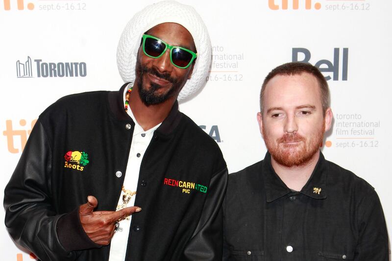 articles/2013/03/15/vice-filmmaker-andy-capper-on-snoop-lion-doc-chief-keef-series-more/130315-STERN-andy-capper-tease_geewx2