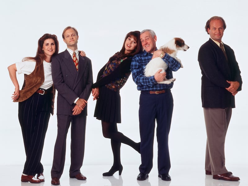 Promotional image of Peri Gilpin as Roz Doyle, David Hyde Pierce as Doctor Niles Crane, Jane Leeves as Daphne Moon, John Mahoney as Martin Crane, Moose as Eddie, Kelsey Grammer as Doctor Frasier Crane